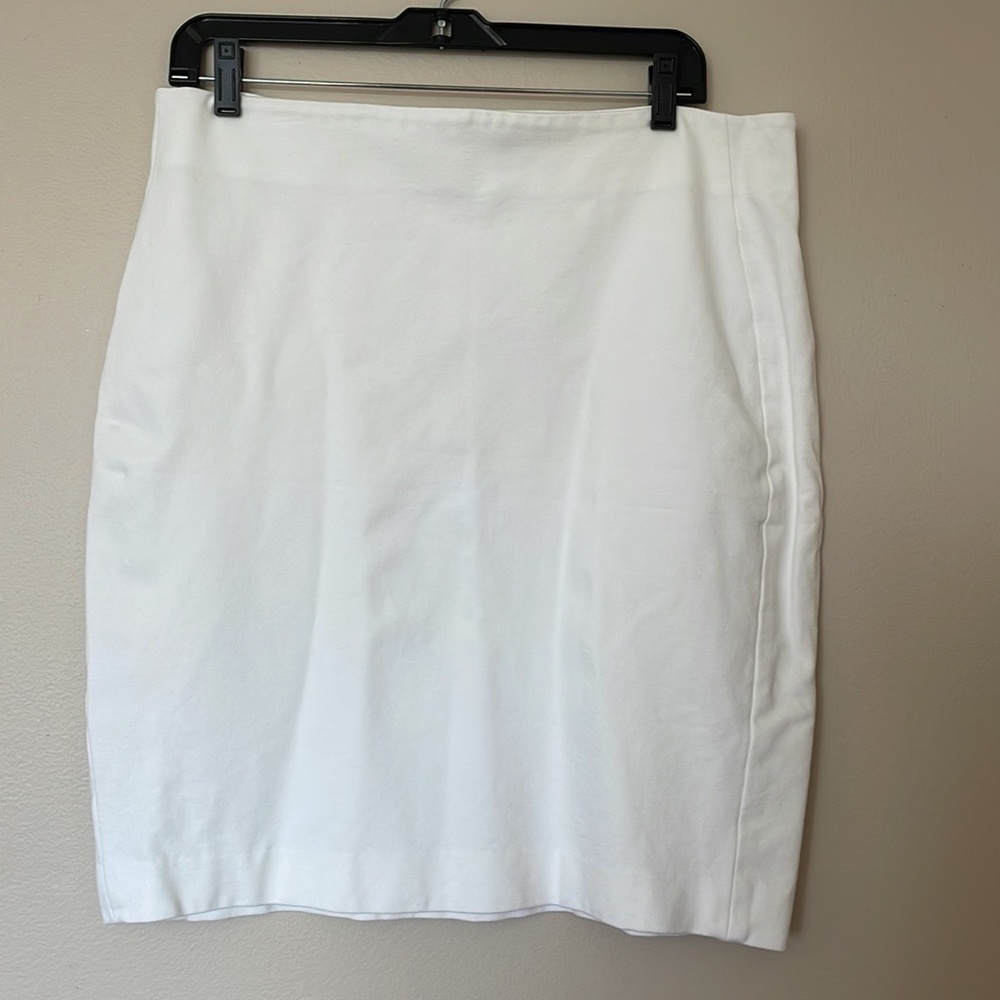 Vince Camuto White Pencil Skirt